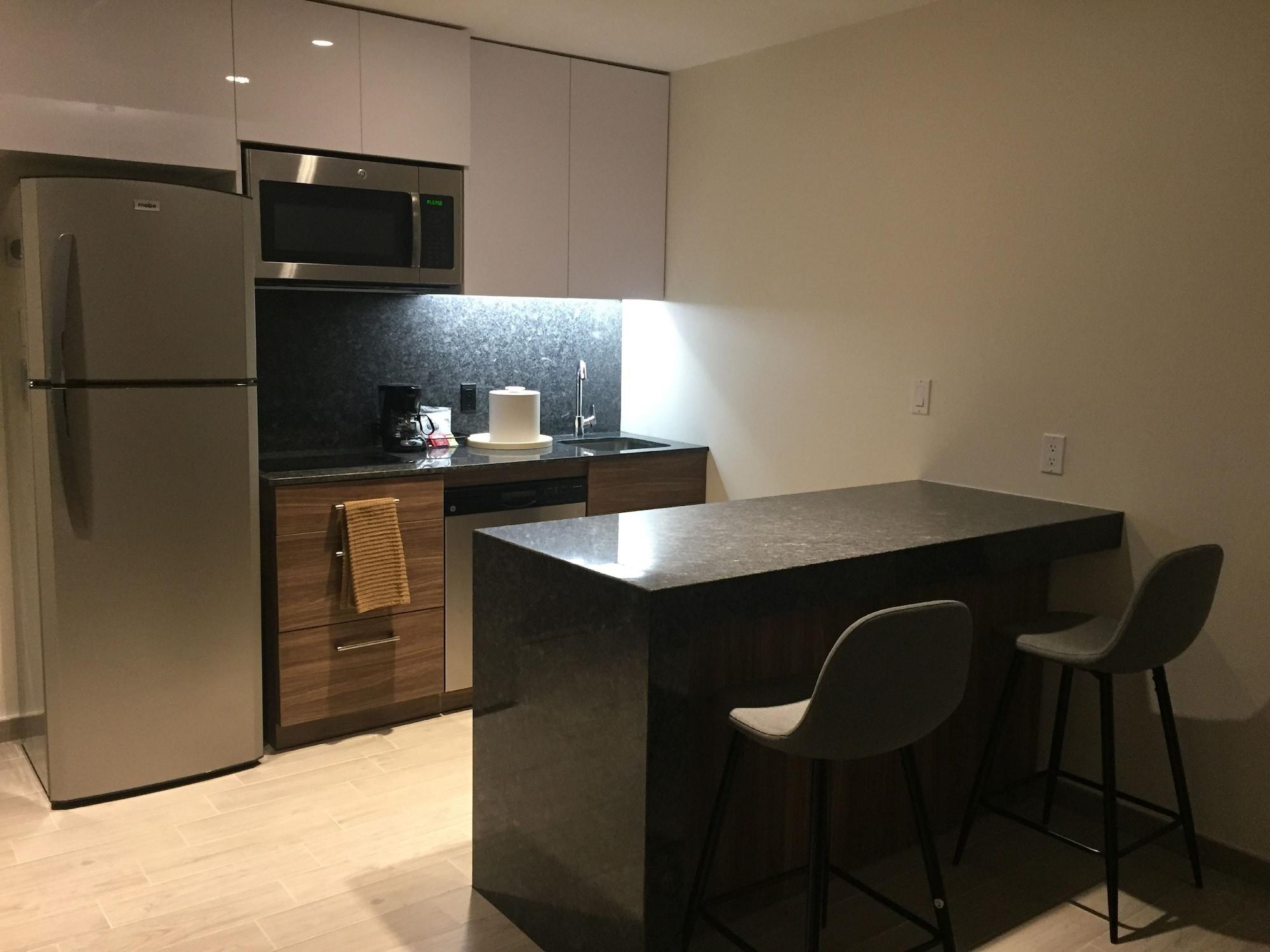 Fiesta Inn Suites Aeropuerto Del Bajio Silao Luaran gambar