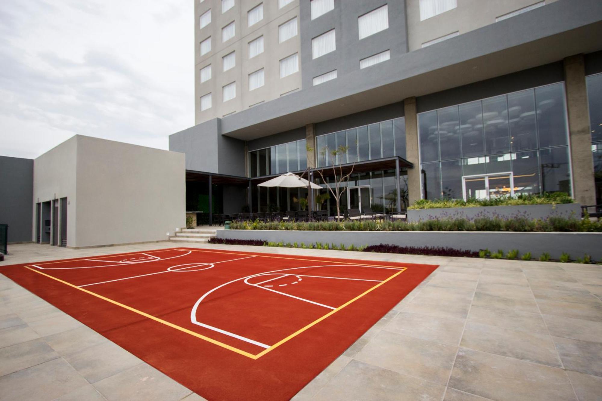 Fiesta Inn Suites Aeropuerto Del Bajio Silao Luaran gambar
